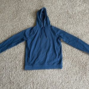 Men’s Lululemon hoodie size medium